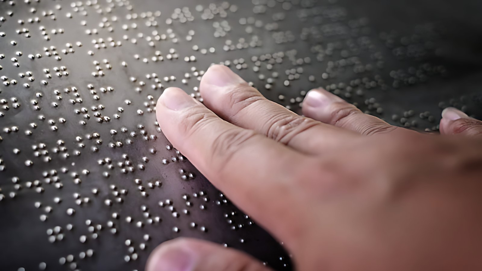 Lettura di una partitura in Codice Braille musicale